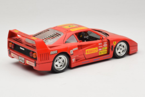 Ferrari F40 Pirelli BBS Rdeč Bburago 1:18 3032-P4 Kovina – slika 3 od 8