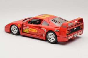 Ferrari F40 Pirelli BBS Rdeč Bburago 1:18 3032-P4 Kovina – slika 7 od 8