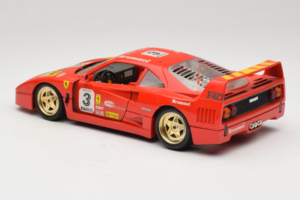 Ferrari F40 #3 Pirelli Rdeč 1987 Bburago 1:18 3332-P4 Kovina – slika 7 od 8