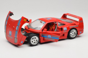 Ferrari F40 PPG Auto Refinish Rdeč Bburago 1:18 3332-P1 Kovina – slika 2 od 8