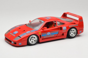 Ferrari F40 PPG Auto Refinish Rdeč Bburago 1:18 3332-P1 Kovina