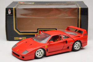 Ferrari F40 Rdeč Diamond Edition Bburago 1:18 3022-P1 Kovina – slika 8 od 8