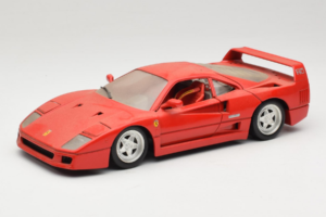 Ferrari F40 Rdeč Tonka 1:18 17004 Kovina