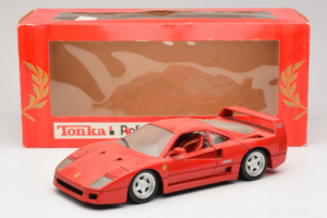 Ferrari F40 Rdeč Tonka 1:18 17004 Kovina – slika 8 od 8