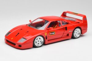 Ferrari F40 Rdeč Bburago 1:18 3332 Kovina