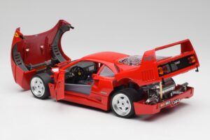 Ferrari F40 Rdeč Bburago 1:18 3332 Kovina – slika 5 od 8