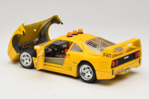 Ferrari F40 Safety Car Rumen Bburago 1:18 3032-Y2 Kovina – slika 5 od 8