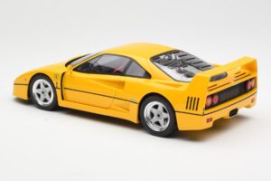 Ferrari F40 Rumena GT Spirit 1:18 GT839 Smola – slika 5 od 6