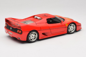 Ferrari F50 Braccio & Gotz M. Schumacher Podpisna Izdaja Bburago 1:18 MS Kovina – slika 3 od 8