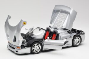 Ferrari F50 Kabriolet Srebrna Bburago 1:18 3372 Kovina – slika 2 od 8