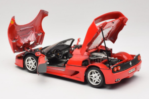 Ferrari F50 Kabriolet 50 Jahre Ferrari 24 Jahre Bburago FMC Rdeč Bburago 1:18 3352-P1 Kovina – slika 5 od 8