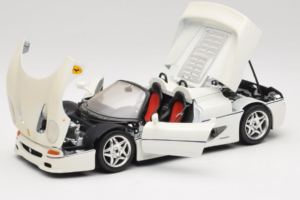 Ferrari F50 Kabriolet Bel Bburago 1:18 3352-W1 Kovina – slika 2 od 8