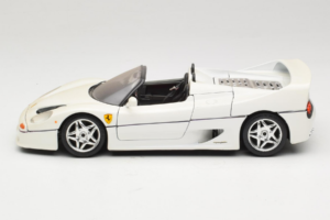 Ferrari F50 Kabriolet Bel Bburago 1:18 3352-W1 Kovina – slika 4 od 8