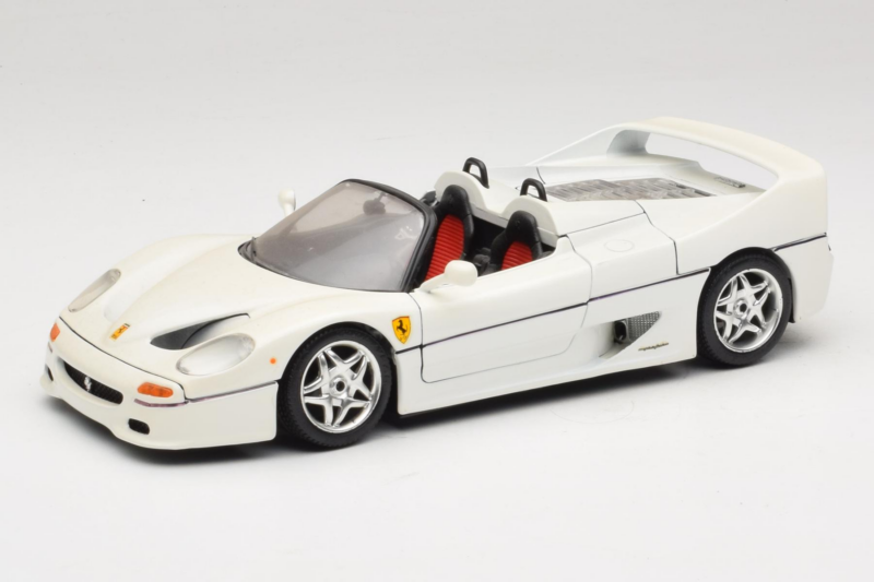 Ferrari F50 Kabriolet Bel Bburago 1:18 3352-W1 Kovina