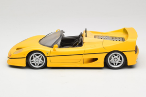 Ferrari F50 Kabriolet Rumen Maisto 1:18 50246-Y1 Kovina – slika 4 od 8