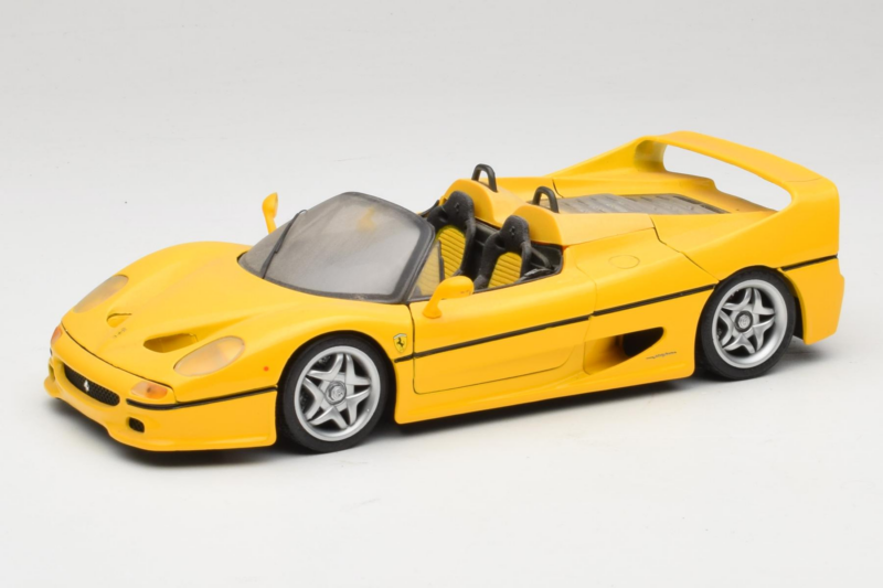 Ferrari F50 Kabriolet Rumen Maisto 1:18 50246-Y1 Kovina