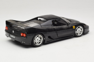 Ferrari F50 Coupe Črn Bburago 1:18 3372-B1 Kovina – slika 3 od 8