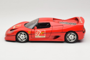 Ferrari F50 Coupe #50 50 Jahre Ferrari Rdeč Bburago 1:18 3352-P2 Kovina – slika 4 od 8