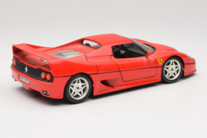 Ferrari F50 Coupe Rdeč Bburago 1:18 3382 Kovina – slika 3 od 8