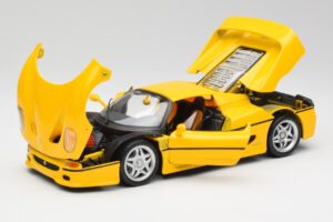 Ferrari F50 Giallo Modena Maisto 1:18 F50001 Kovina – slika 2 od 8