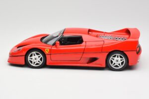 Ferrari F50 Hardtop Rdeč Bburago 1:18 3362 Kovina – slika 4 od 8