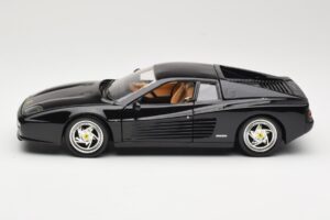 Ferrari F512M Črn Hot Wheels 1:18 23922 Kovina – slika 4 od 8