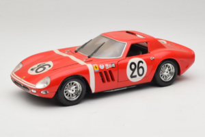 Ferrari 250 GTO #26 Rdeč Guiloy 1:18 67526 Kovina
