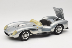 Ferrari Testa Rossa Chrome Silver Hot Wheels 1:18 25737 Kovina – slika 2 od 8