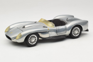 Ferrari Testa Rossa Chrome Silver Hot Wheels 1:18 25737 Kovina