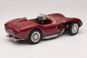 Ferrari Testa Rossa Temno Rdeč Shell Shell 1:18 40026 Kovina – slika 3 od 8