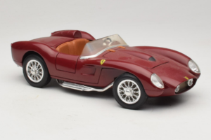 Ferrari Testa Rossa Temno Rdeč Shell Shell 1:18 40026 Kovina – slika 6 od 8