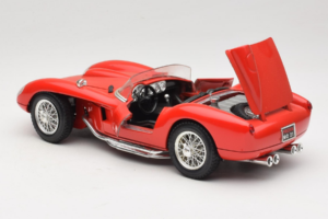 Ferrari 250 Testa Rossa Rdeč Bburago 1:18 3007-P2 Kovina – slika 5 od 8