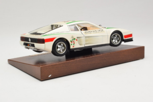 Ferrari Testarossa Italia 90 Bel Bburago 1:18 3059-W1 Kovina – slika 4 od 8