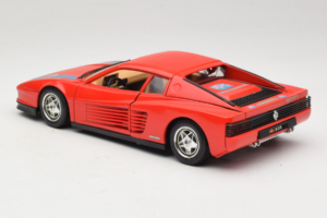 Ferrari Testarossa PPG Auto Refinish Rdeč Bburago 1:18 3039-P3 Kovina – slika 7 od 8