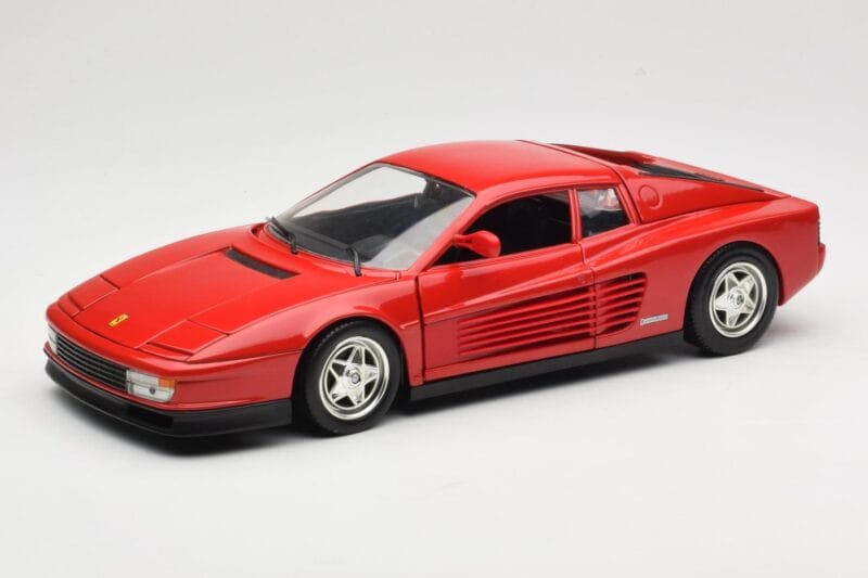 Ferrari Testarossa Rdeč Hot Wheels 1:18 23918 Kovina