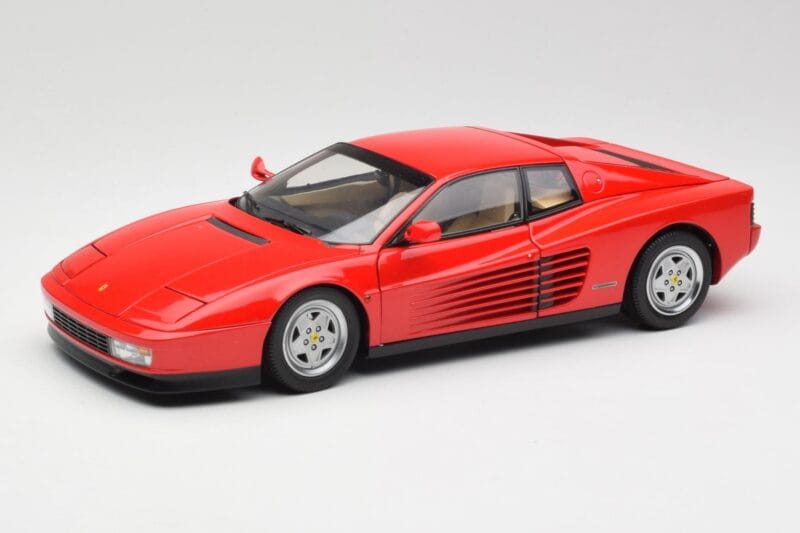 Ferrari Testarossa Rdeč Kyosho 1:18 08422R Kovina