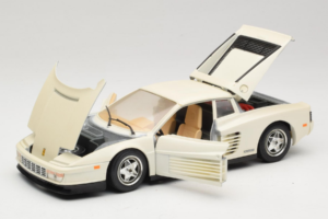 Ferrari Testarossa Bel Bburago 1:18 3019-W1 Kovina – slika 2 od 8