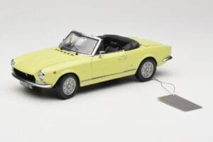 Fiat 124 Spider BS1 Rumena Sun Star 1:18 4921 Kovina