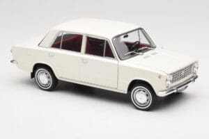 Fiat 124 Bel IXO 1:18 18CMC205OP Kovina – slika 6 od 8