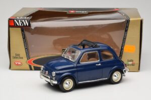 Fiat 500 L Modra Bburago 1:18 3327 Kovina – slika 8 od 8