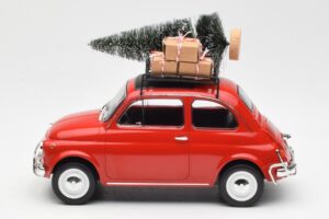 Fiat 500 L Rdeč Christmas Norev 1:18 187779 Kovina – slika 3 od 6