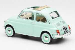 Fiat 500L Pastel Moder Norev 1:18 187777 Kovina – slika 5 od 6