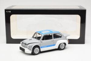 Fiat Abarth 1000 TCR Mat Siva Modre Črte AUTOart 1:18 72642 Kovina – slika 8 od 8