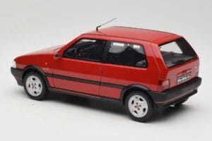 Fiat Uno Turbo IE Rosso Racing Otto 1:18 OT487 Smola – slika 5 od 6