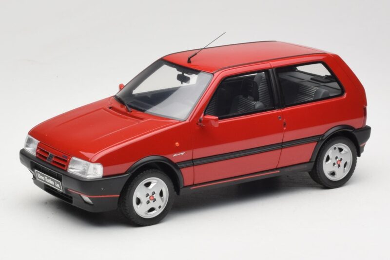 Fiat Uno Turbo IE Rosso Racing Otto 1:18 OT487 Smola