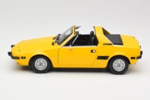 Fiat X1/9 Rumena Minichamps 1:18 100121664 Kovina – slika 4 od 8