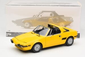 Fiat X1/9 Rumena Minichamps 1:18 100121664 Kovina – slika 8 od 8