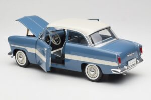 Ford Taunus 12M P2 Moder Proge Revell 1:18 08880-M1 Kovina – slika 5 od 8