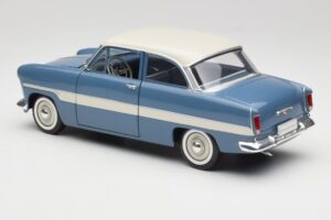 Ford Taunus 12M P2 Moder Proge Revell 1:18 08880-M1 Kovina – slika 7 od 8