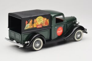 Ford Bache Coca-Cola Solido 1:18 9513 Kovina – slika 3 od 8